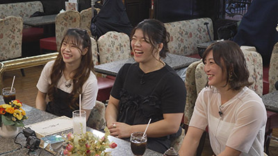 杉原愛子、鏡優翔、角田夏実