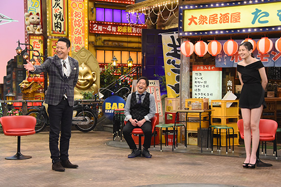 東野幸治、メッセンジャー黒田、アリアナさくら