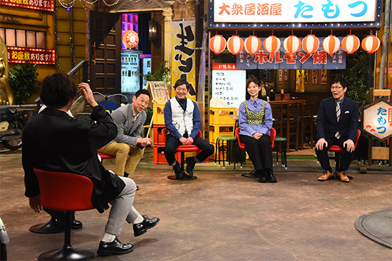 平子祐希(アルコ&ピース)、東野幸治、メッセンジャー黒田、朝日奈央、浅越ゴエ(ザ・プラン9)