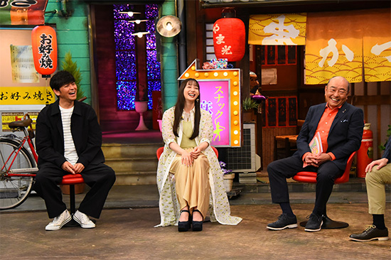 岡田圭右(ますだおかだ)、足立梨花、山本浩之