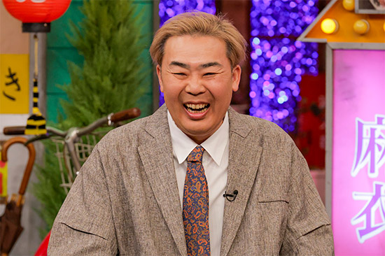 岩尾望（フットボールアワー）