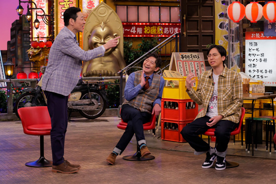 東野幸治、メッセンジャー黒田、永見大吾（カベポスター）