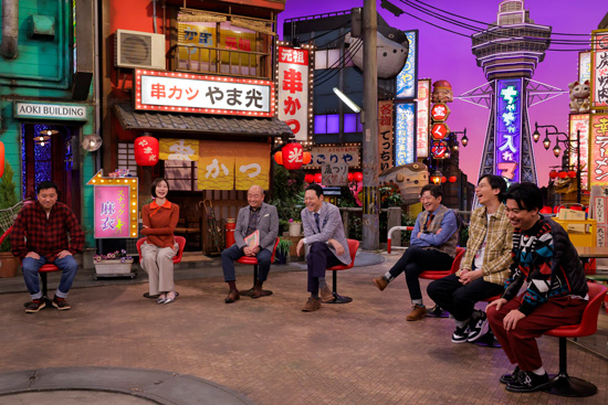 月亭八光、朝日奈央、山本浩之、東野幸治、メッセンジャー黒田、カベポスター