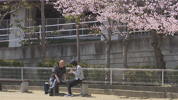 出口なき部屋