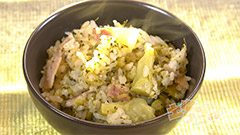 丸ごとブロッコリーの炊き込みご飯