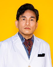 阿南健治 Kenji Anan / 真堂歳延(しんどう・としのぶ)