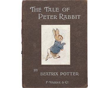 《『ピーターラビットのおはなし』初版(濃茶色厚紙装丁版)》 フレデリック・ウォーン社 1902年 ウォーン・アーカイブ / フレデリック・ウォーン社 © Frederick Warne & Co. Ltd, 2021