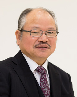 安部龍太郎