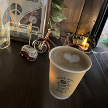 OCT+1 / カフェラテ ほか