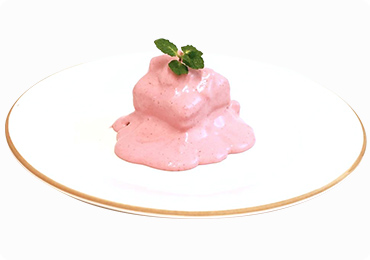 ピンクな”毒”の巣フルーツケーキ