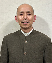 高橋秀治氏