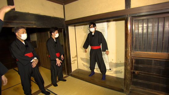 フットボールアワー、おいでやす小田、こがけん