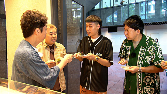 フットボールアワー、バッテリィズ