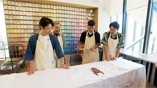 フットボールアワー、バッテリィズ