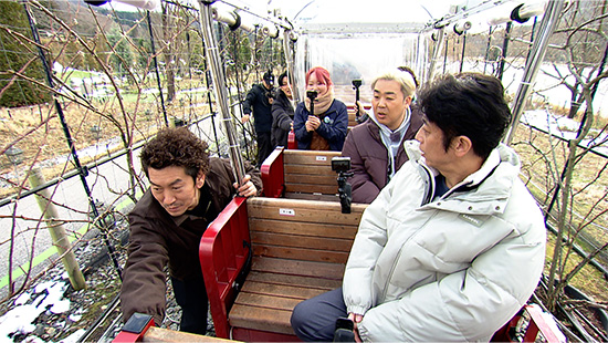 田中友梨奈アナウンサー、フットボールアワー、ツートライブ