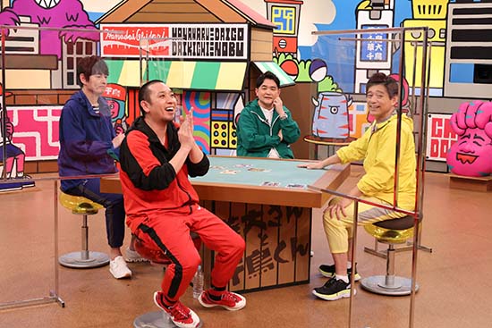 博多華丸・大吉(博多華丸、博多大吉)、千鳥(大悟、ノブ)