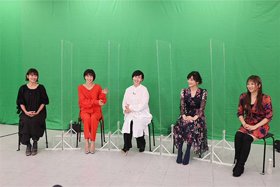 「往年のグラドル」 左から）藤崎奈々子、安田美沙子、井上和香、佐藤江梨子、山田まりや