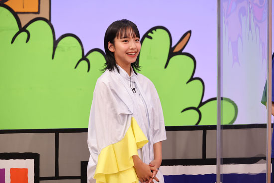 山之内すず