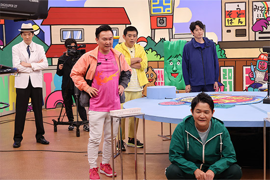 濱家隆一、山内健司、博多華丸、ノブ、博多大吉