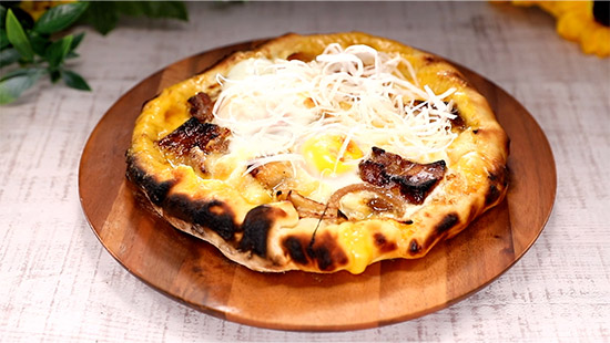 大悟「豚丼ピザ」