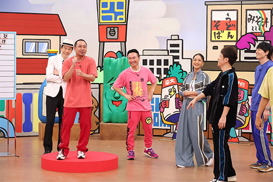 濱家隆一、大悟、山内健司、池田美優、陣内智則、博多大吉