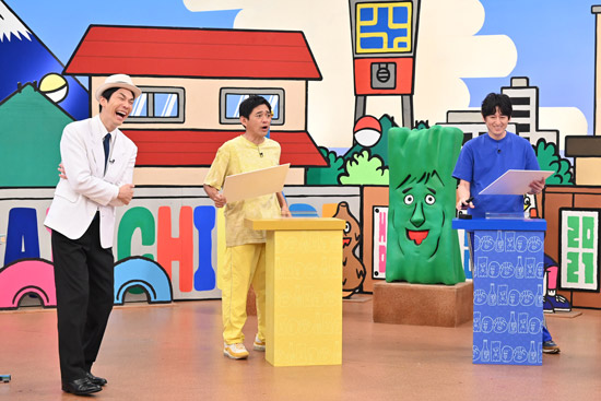 濱家隆一、博多華丸、博多大吉、