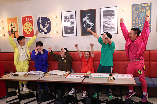 博多華丸、博多大吉、松井ケムリ、大悟、ノブ、山内健司