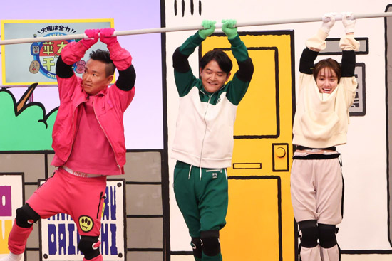 山内健司（かまいたち）、千鳥（大悟、ノブ）、谷まりあ