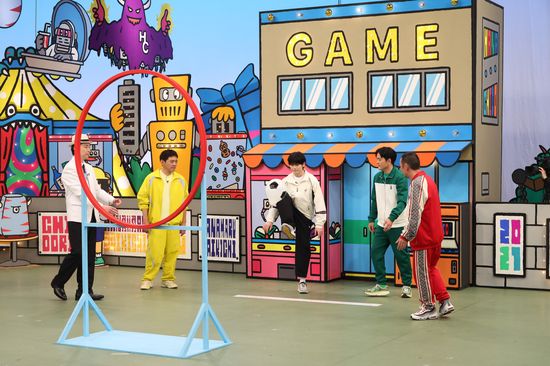 濱家隆一、博多華丸、高橋文哉、ノブ、大悟