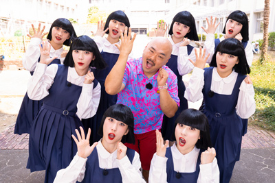 クロちゃん、アバンギャルディ