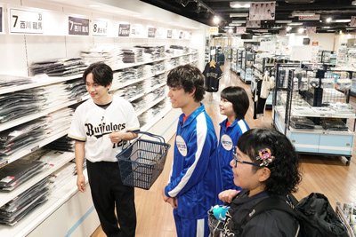 藤原丈一郎（なにわ男子）、北村仁太郎（関西ジュニア・Boys be）、岡野すこやか（関西ジュニア）、石原祐美子（チキチキジョニー）