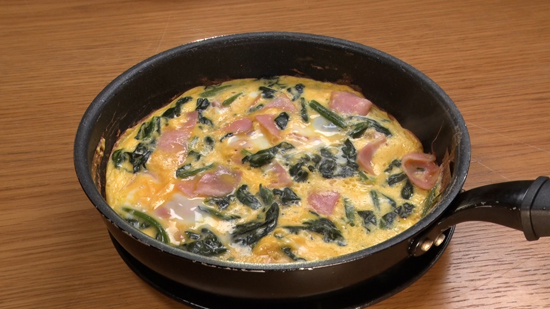 キッシュオムレツ
