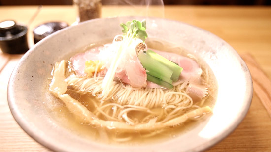「真鯛そば はなたば」真鯛そば しお