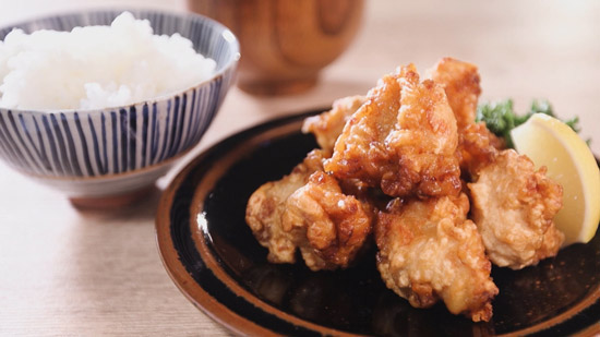 玉ねぎが決めて！鶏唐100g