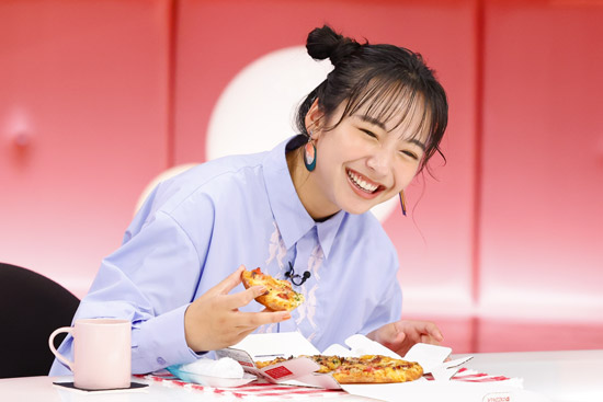 山之内すず