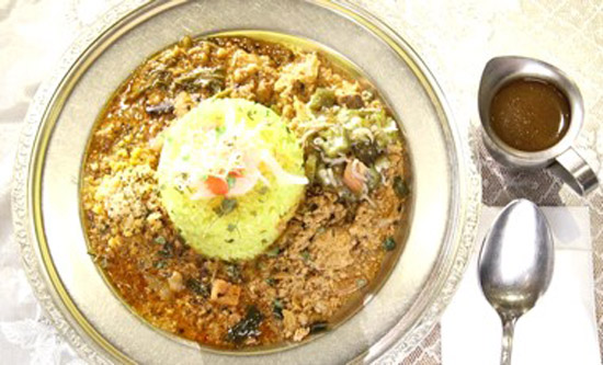  旧ヤム鐡道 あいがけカレー 