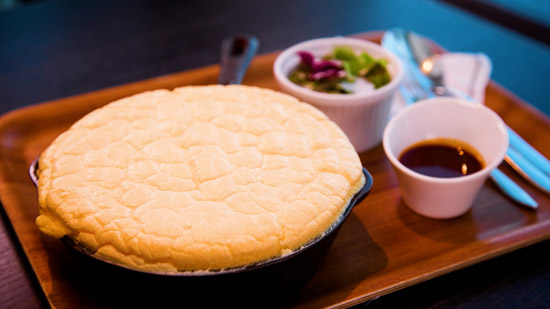 ハッシュ・ド・ビーフのスフレオムライス