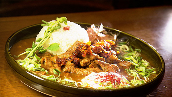 スタミナガーリックホルモンカレー