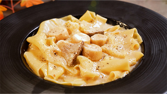 ポルチーニ香る生パスタ（サラダ・スープ付き）