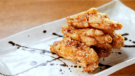 手羽の唐揚げ ピリ辛ダレ