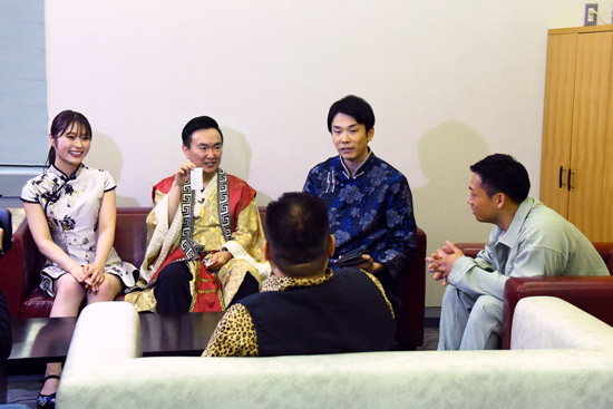 渋谷凪咲、山内健司、内海崇(ミルクボーイ)、濱家隆一、駒場孝(ミルクボーイ)