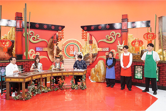 大澤広晃（空心 伽藍堂） 、渋谷凪咲、かまいたち（山内健司、濱家隆一） 、牛ペペ ゆたか、オーサカクレオパトラ りえちゃん、ダブルヒガシ 東良介