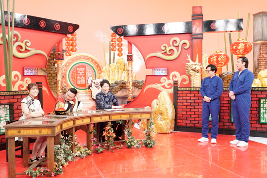 かまいたち（山内健司、濱家隆一） 、渋谷凪咲、タレンチ（芝田大輝、コバタユウ）