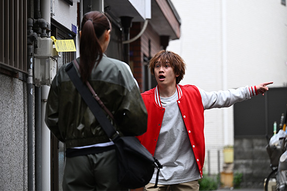 菅井友香、藤原丈一郎