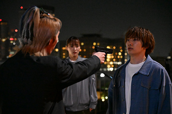 橋本涼、菅井友香、藤原丈一郎