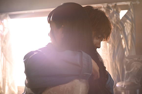 桜井日奈子、藤原丈一郎