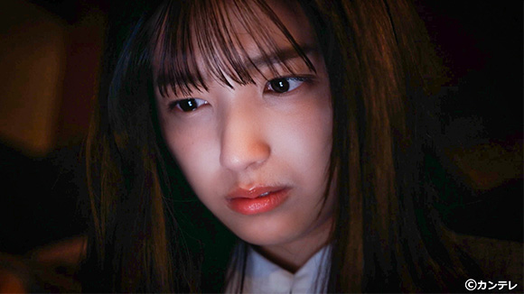 ついに茜(乃木坂46・五百城茉央)が真相に近づく(第8話より)