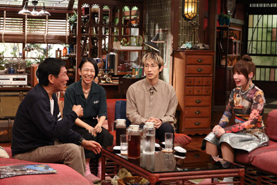 明石家さんま、西加奈子、朝井リョウ、仲里依紗