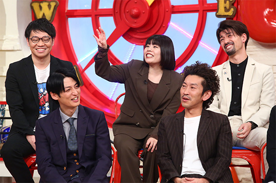 ツートライブ / コウノ・オブ・ザ・イヤー / カーネーション / アイロンヘッド