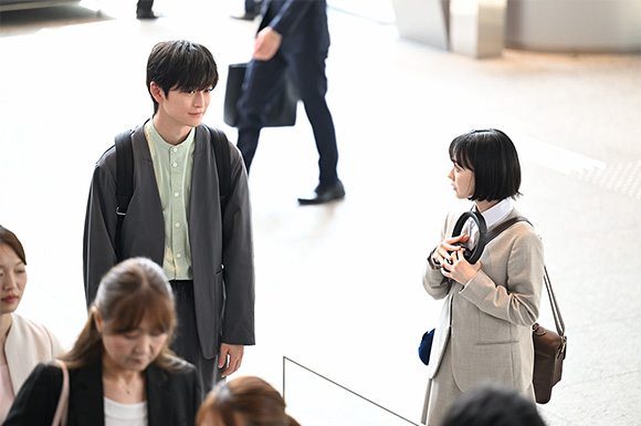 高橋文哉、芦田愛菜